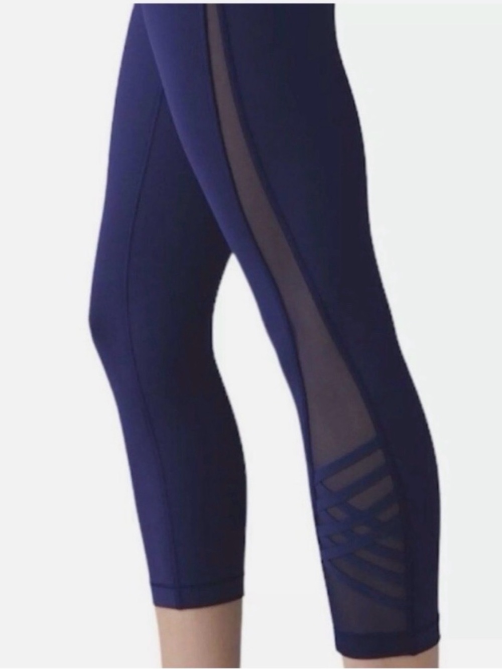 lululemon Navy Mesh-Panel Capri Leggings - size 4
